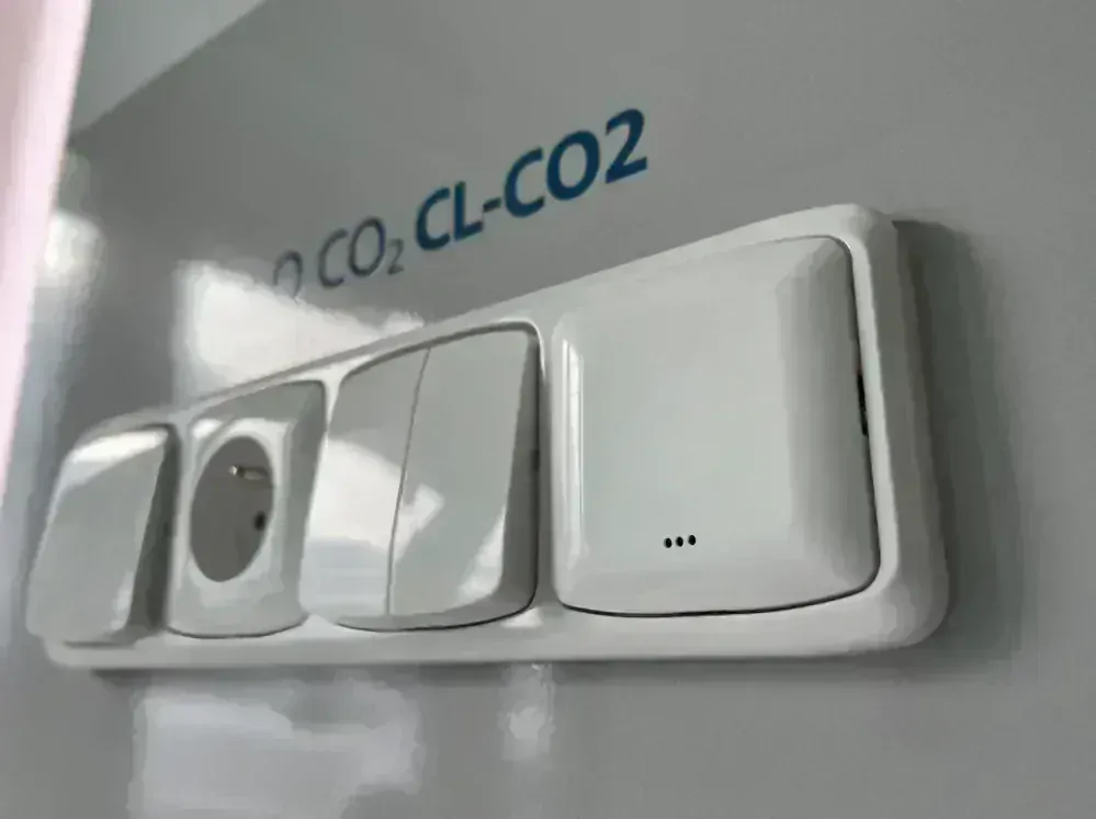 CL-CO2